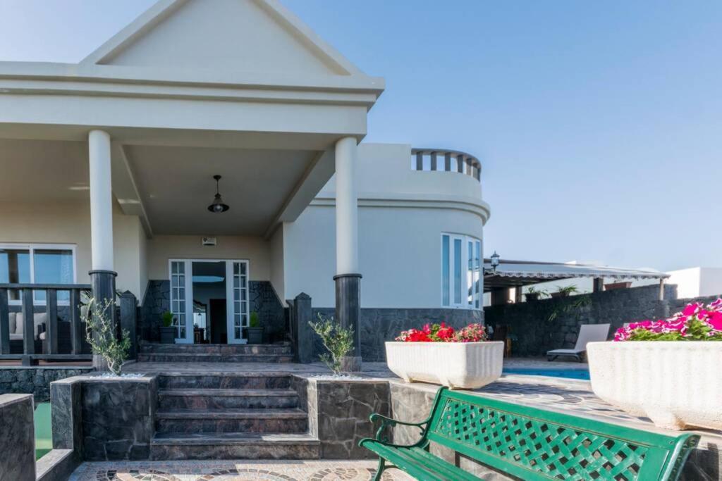 Casa Villa Portuguesa Tahiche Esterno foto
